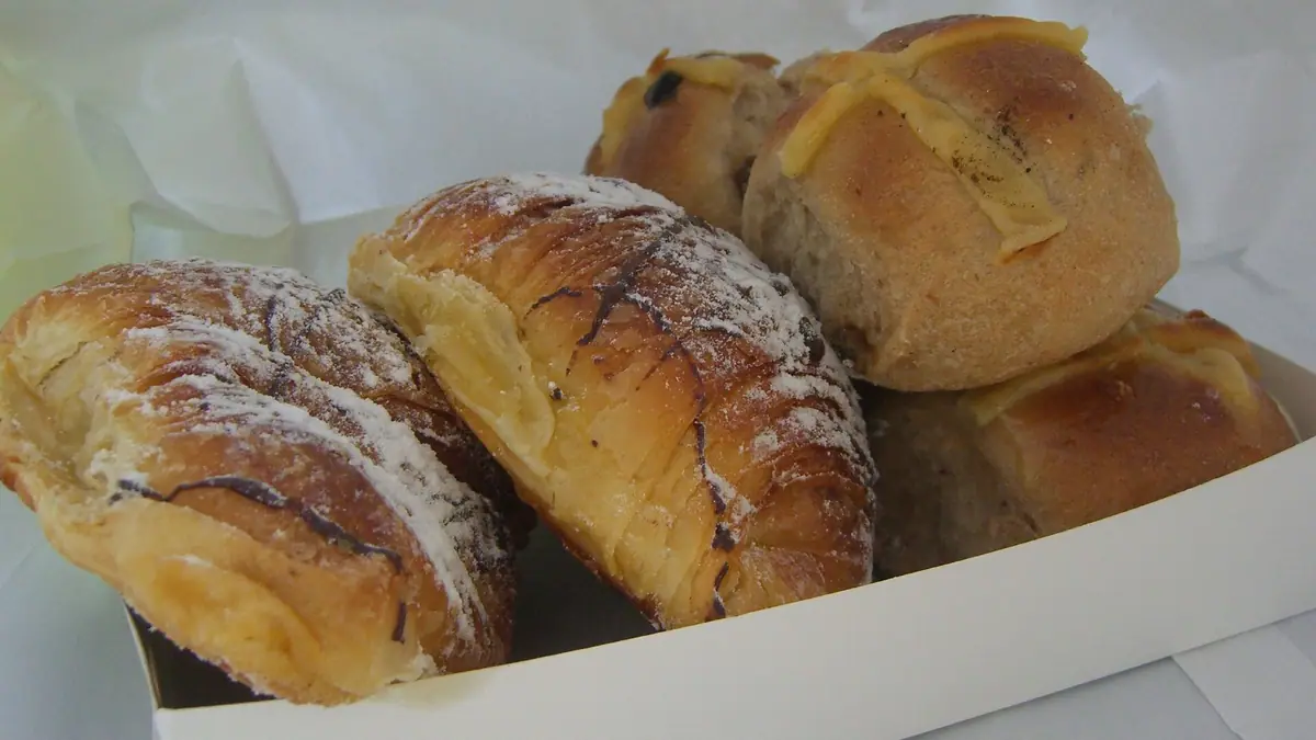 Fresh Patisserie & Bakery – patisserie in Wood Green, London